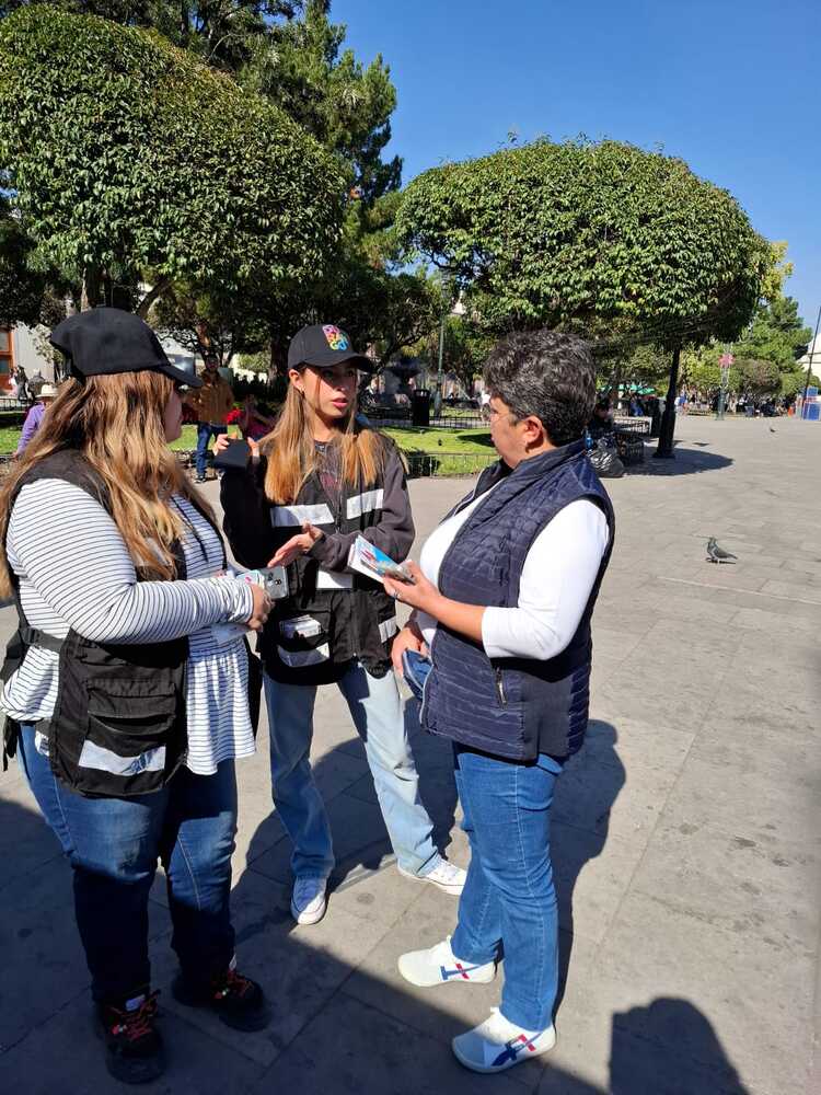 attending tourists soy tu amfigrion durango program